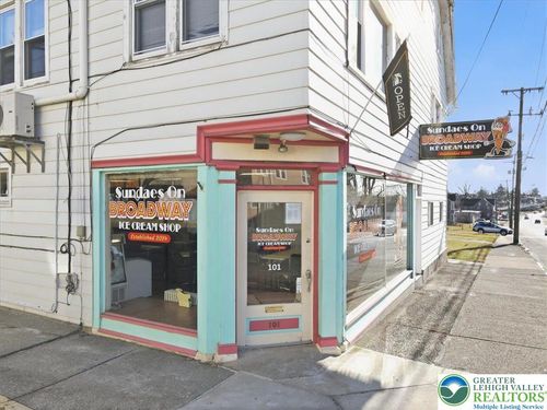 101 S Broadway, Wind Gap, PA, 18091-1425 | Card Image