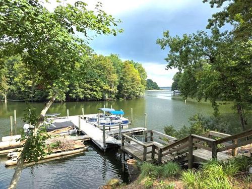 195 Ballard Lane, Santee, SC, 29142 | Card Image