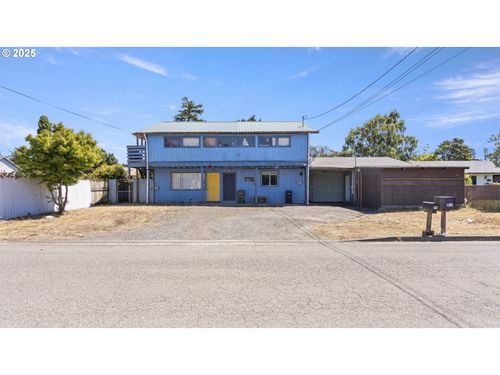 1275 Fenwick St, Coos Bay, OR, 97420-3086 | Card Image