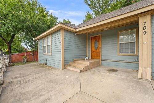 709 S Munger Blvd, Dallas, TX, 75223-2128 | Card Image