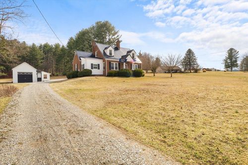 10664 Bent Mountain Rd, Bent Mountain, VA, 24059-2189 | Card Image