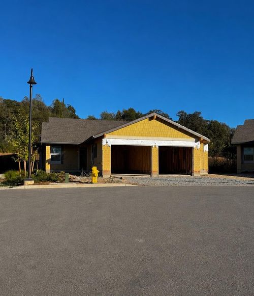 2637 Commons Pl, Auburn, CA, 95603-2543 | Card Image