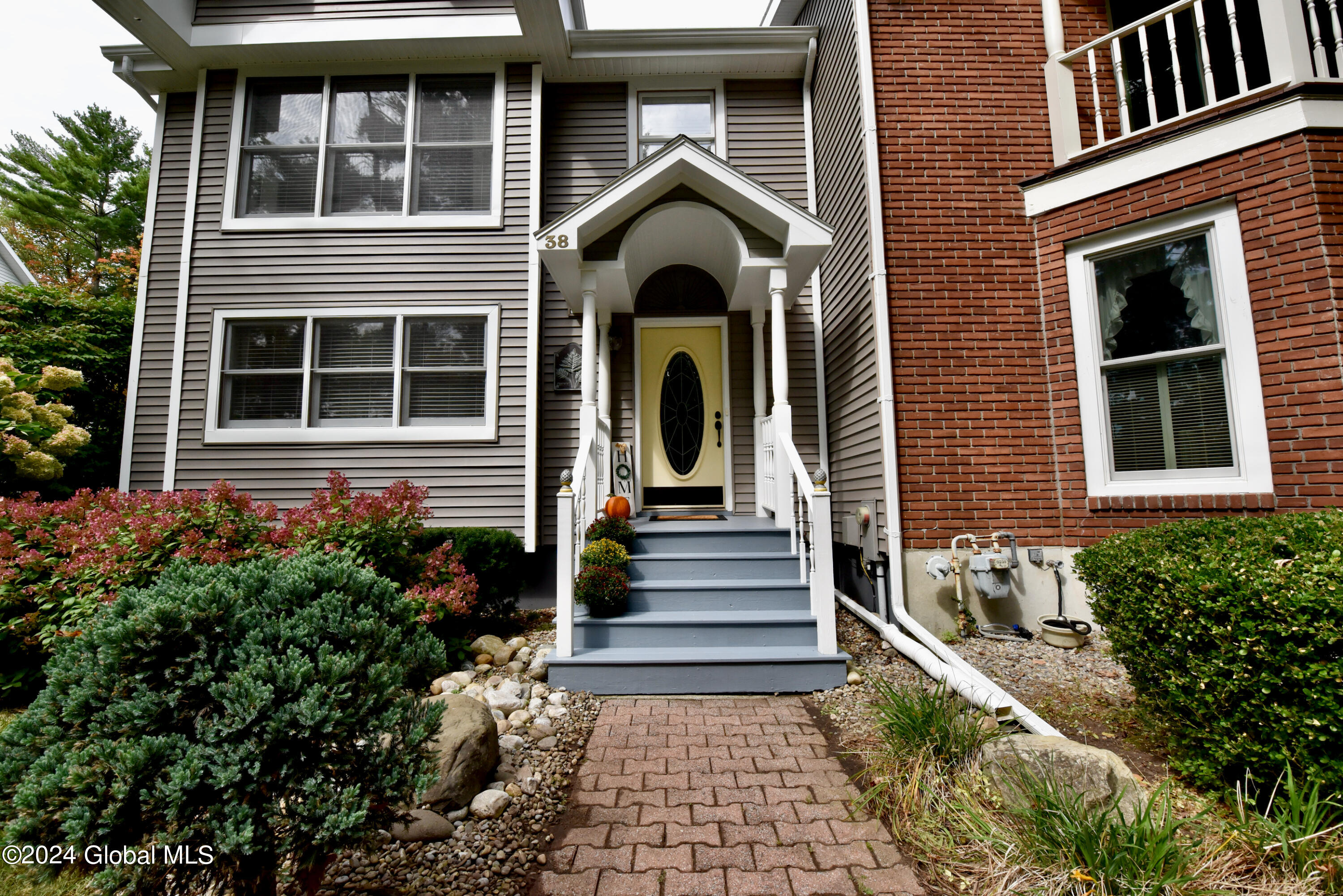 Sicada St, Saratoga Springs, NY 12866