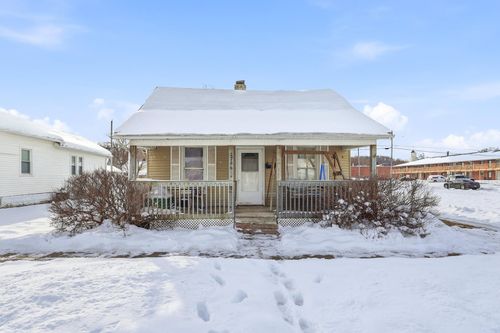 2706 5 1/2 Ave, Rock Island, IL, 61201-1949 | Card Image