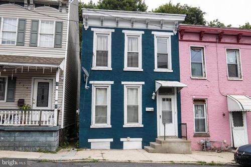 248 N 12th St, POTTSVILLE, PA, 17901-2243 | Card Image