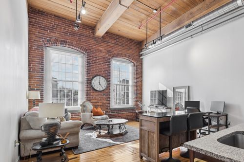 apt-449-1350 Rosa L Parks Blvd, Nashville, TN, 37208-2689 | Card Image