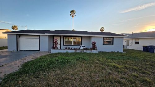 4020 Headsail Dr, New Port Richey, FL, 34652-4485 | Card Image