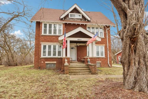 8051 N Granville Rd, Milwaukee, WI, 53224-2936 | Card Image