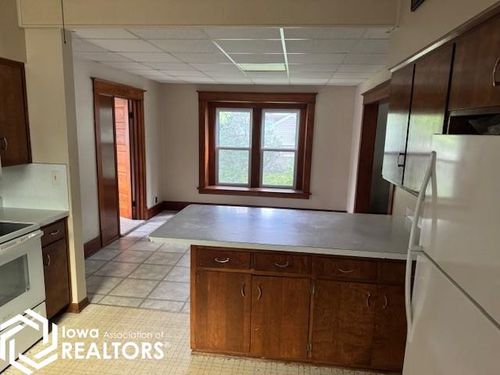 1024 E Mcgregor St, Algona, IA, 50511-2919 | Card Image