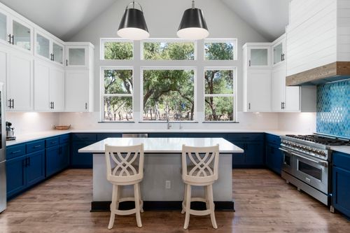 125 Brown Saddle Cv, Driftwood, TX, 78619-2153 | Card Image