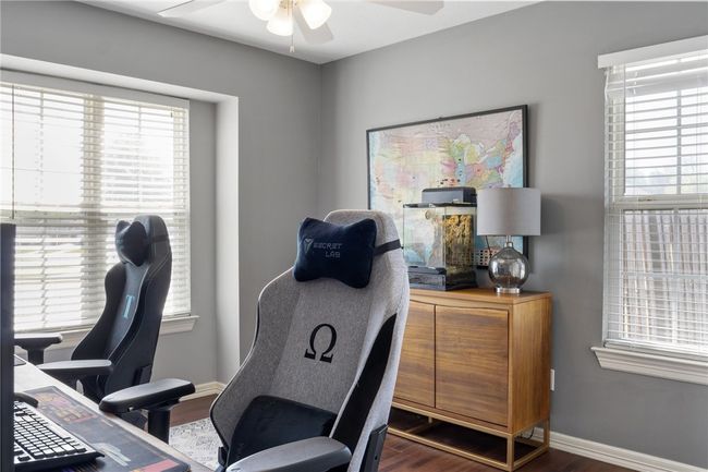 guest room 2 | Image 18