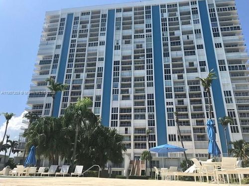 th11-881 Ocean Dr, Key Biscayne, FL, 33149-2609 | Card Image