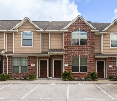 1507-1000 Spring Loop, College Station, TX, 77840 | Card Image