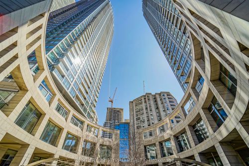 2707-2191 Yonge St, Toronto, ON, M4S3H8 | Card Image