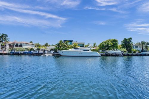 104-455 Paradise Isle Blvd, Hallandale Beach, FL, 33009-5894 | Card Image