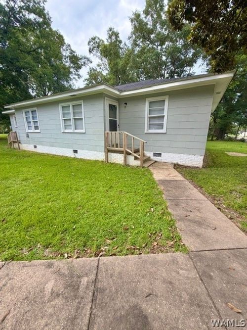303 3rd Ave Se, Aliceville, AL, 35442-2716 | Card Image