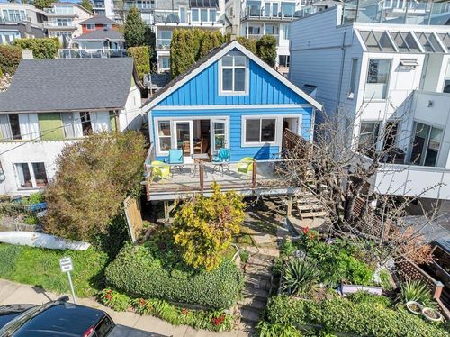 15161 Victoria Ave, White Rock, BC, V4B1G5 | Card Image