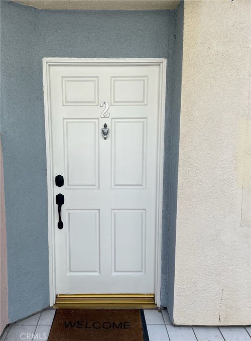 10920 Moorpark St, North Hollywood, CA, 91602-2282 | Card Image