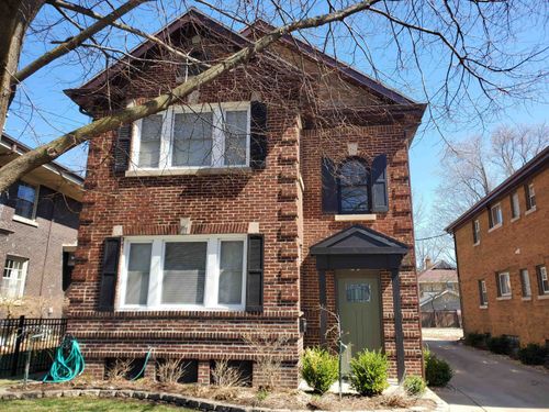 712 Seminary St, Rockford, IL, 61104-2930 | Card Image