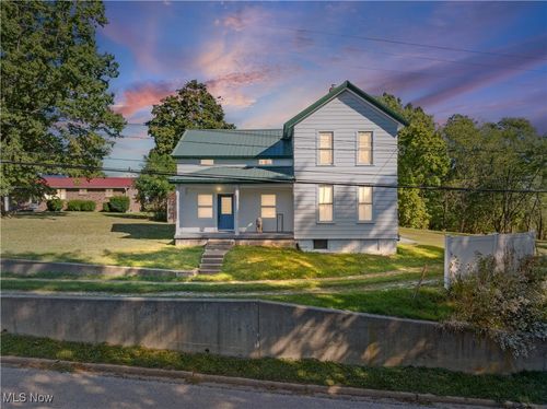 247 E Sunset Dr, Rittman, OH, 44270-1165 | Card Image