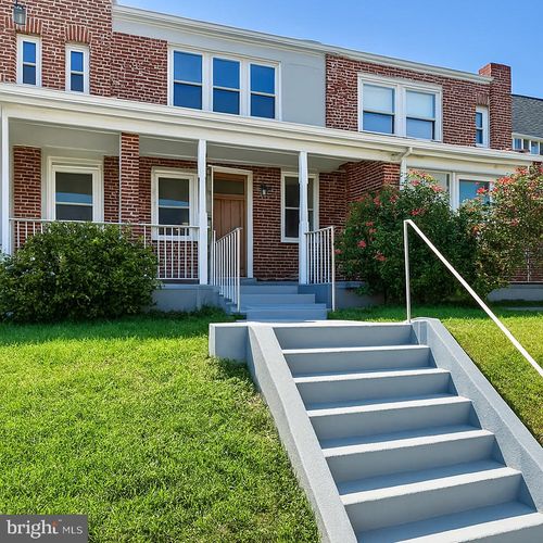 18 W 38th St, WILMINGTON, DE, 19802-2210 | Card Image