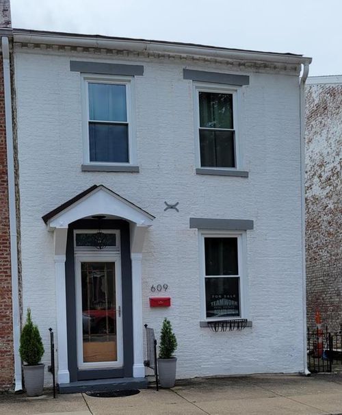 609 Walnut St, Madison, IN, 47250-3549 | Card Image