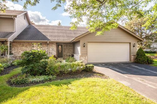 d-3775 Yukon Road, Brookfield, WI, 53045 | Card Image