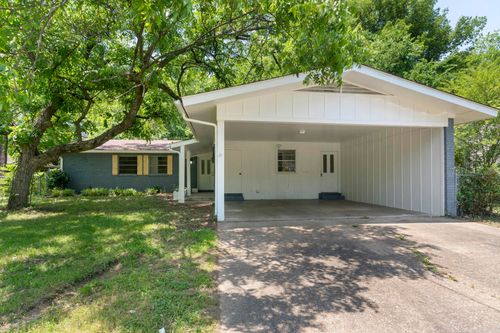 605 N West St, Morrilton, AR, 72110-1917 | Card Image