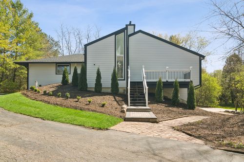 6739 Lakeridge Dr, Long Grove, IL, 60047-5113 | Card Image