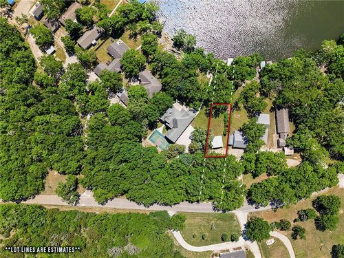 57 W Lake Rd, Farlington, KS, 66734-4040 | Card Image