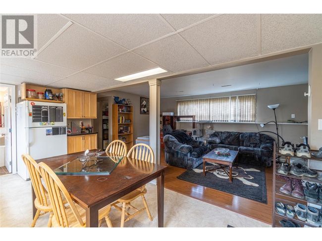 869 Serle Rd, House other with 4 bedrooms, 4 bathrooms and 1 parking in Kamloops BC | Image 32
