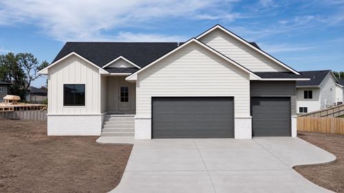 5754 N Edwards St, Wichita, KS, 67204-5382 | Card Image