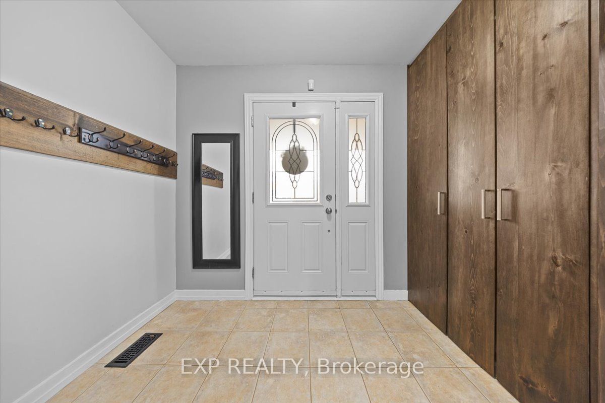 Residential in Stittsville - Munster - Richmond 4