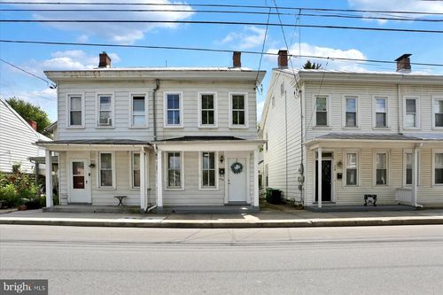 256 E Louther St, CARLISLE, PA, 17013-2562 | Card Image