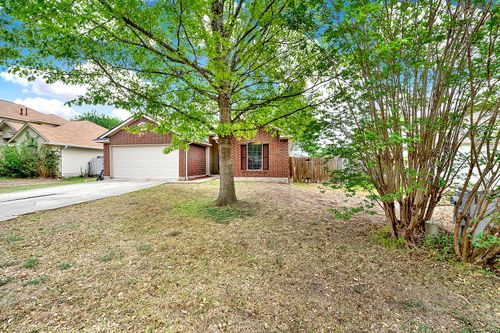140 Riley Cv, Kyle, TX, 78640-4637 | Card Image