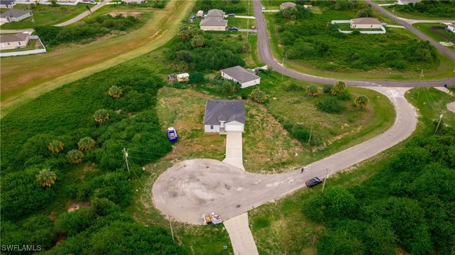 8304 Lena Ct, House other with 3 bedrooms, 2 bathrooms and null parking in LABELLE FL | Image 24