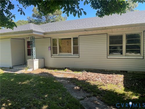 1449 Windmill Point Rd, White Stone, VA, 22578-3002 | Card Image