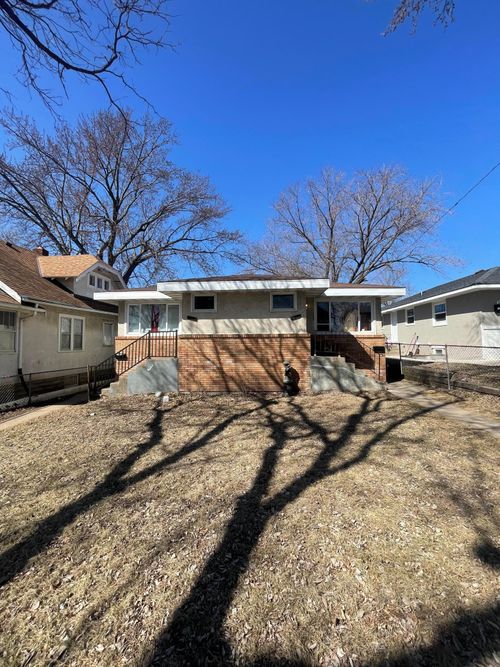 2215-2213 Aldrich Ave N, Minneapolis, MN, 55411-2640 | Card Image