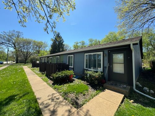 3-119 Monroe St, North Aurora, IL, 60542-1686 | Card Image