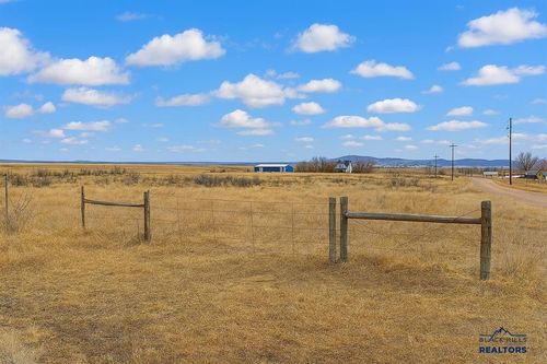 11094 Us Highway 18, Edgemont, SD, 57735-7011 | Card Image