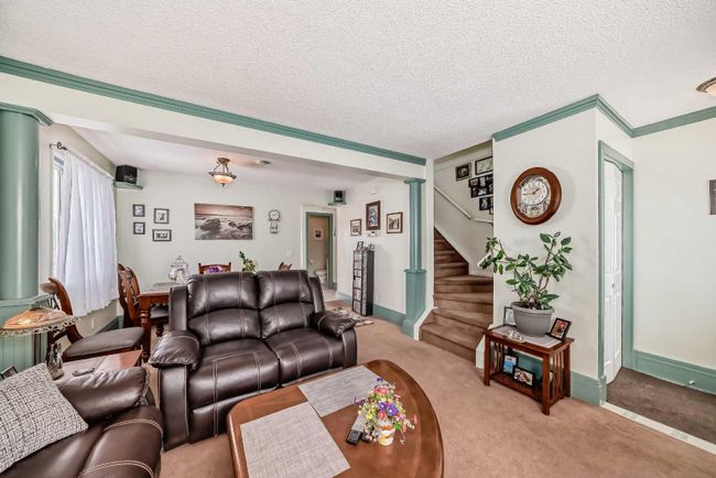 71 Taradale Drive Ne, Home with 4 bedrooms, 1 bathrooms and 3 parking in Calgary AB | Image 5