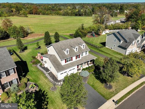 3963 Goshen Dr, HARLEYSVILLE, PA, 19438-3352 | Card Image