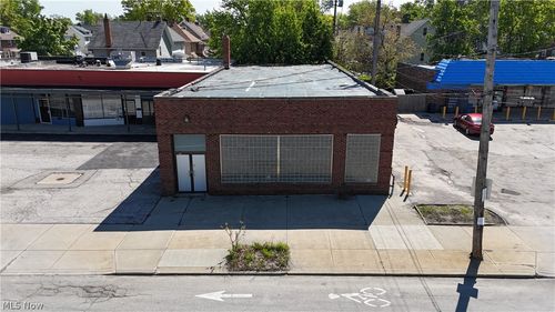15212 Lake Shore Blvd, Cleveland, OH, 44110-1231 | Card Image