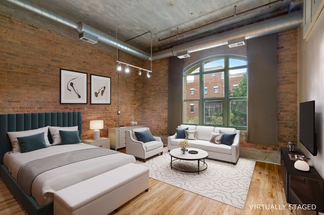 APT-211 - 2001 Calumet Ave, Home with 0 bedrooms, 1 bathrooms and 1 parking in CHICAGO IL | Image 6