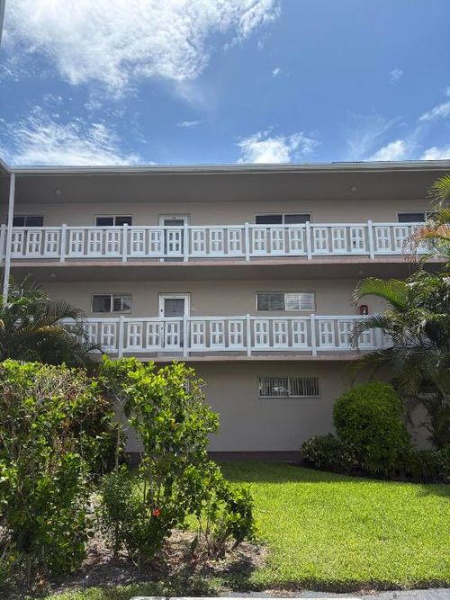 304-2770 Garden Dr S, Lake Worth, FL, 33461-6280 | Card Image