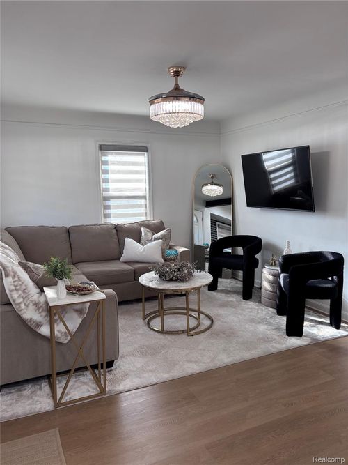 1501 N Lafayette St, Dearborn, MI, 48128-1143 | Card Image