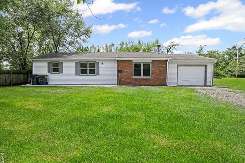 18714 S Lakeside Ln, Belton, MO, 64012-9330 | Card Image