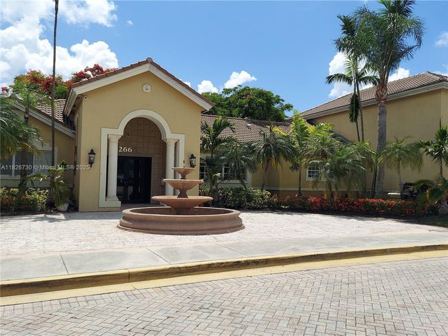 APT-125 - 2640 S University Dr, Condo with 2 bedrooms, 2 bathrooms and null parking in Davie FL | Image 59