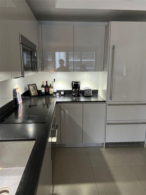 unit-2010-1010 Brickell Ave, Miami, FL, 33131-3766 | Card Image