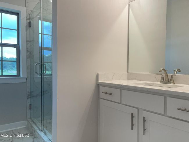 Guest Bathroom | Image 6